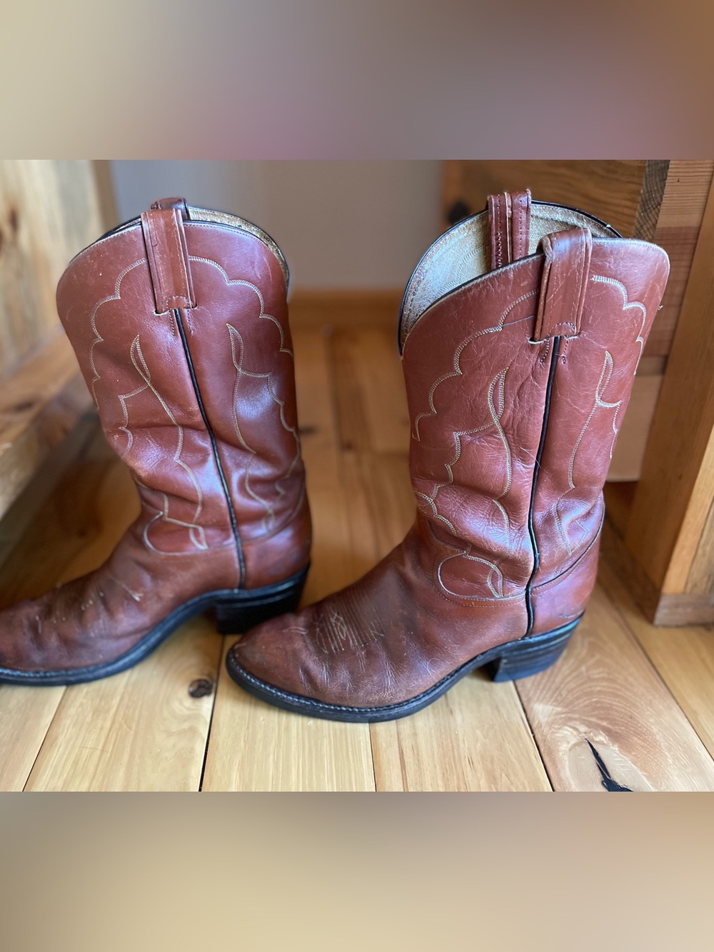 Tony Lama Brown Leather Western Toe Boot with Black Sole